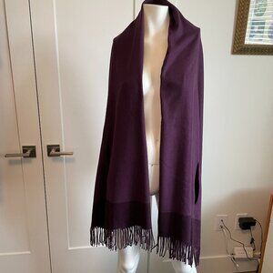 Indigo Love & Lore Cozy 100% Acrylic Colorblock Fringed Cape/Wrap Purple Sz OS